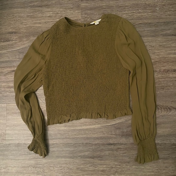 Boden | Green Smocked Bodice Top - Picture 2 of 4